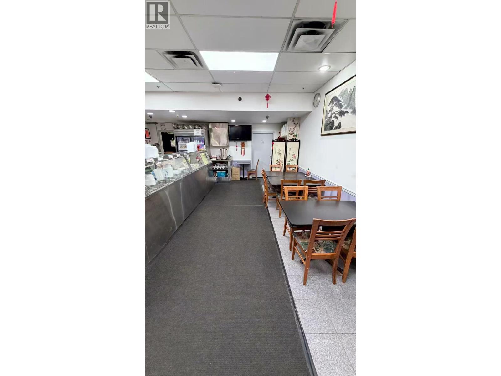 917 Davie Street Property Photo 2