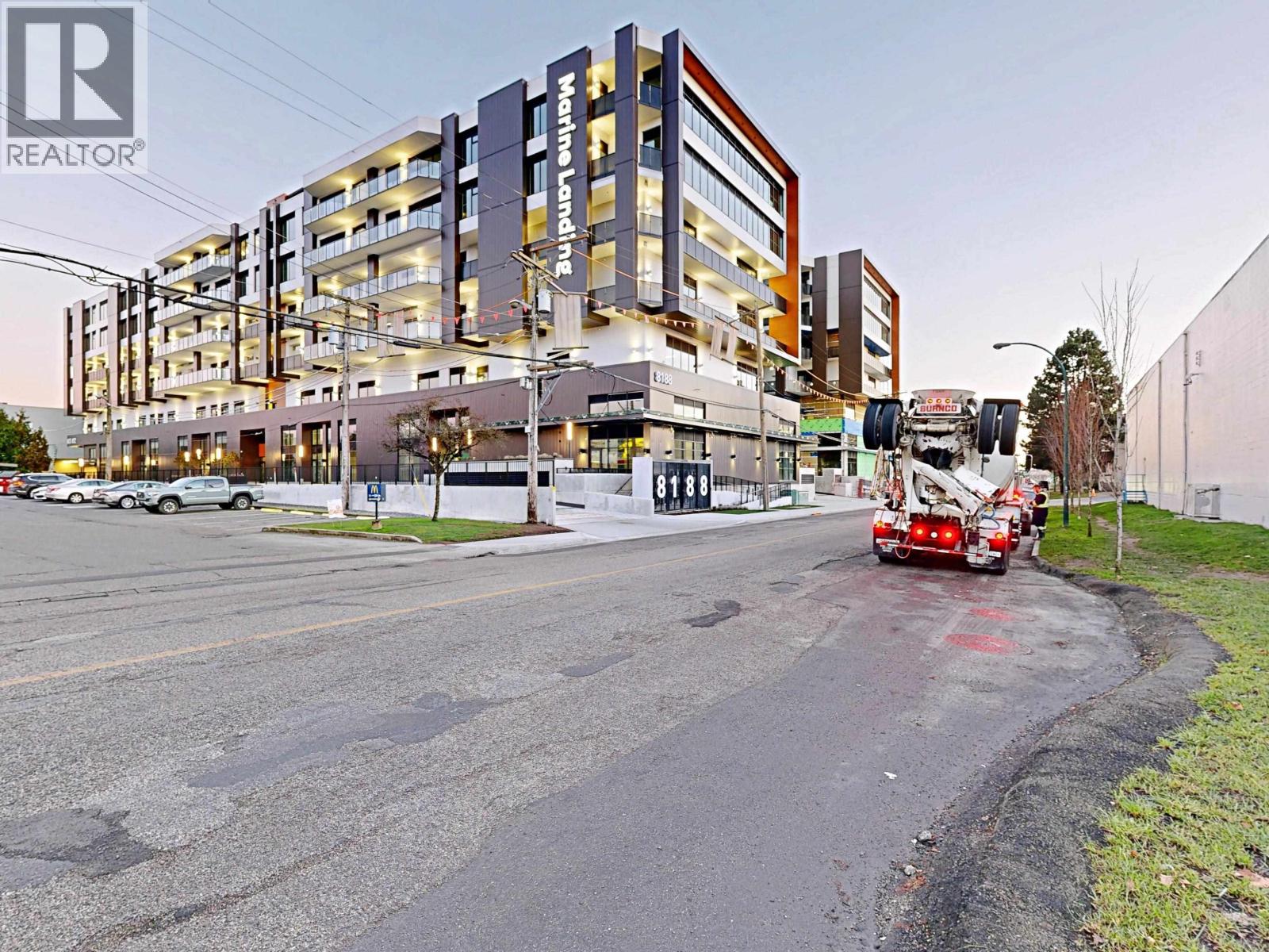 364 8250 Manitoba Street Property Photo 1