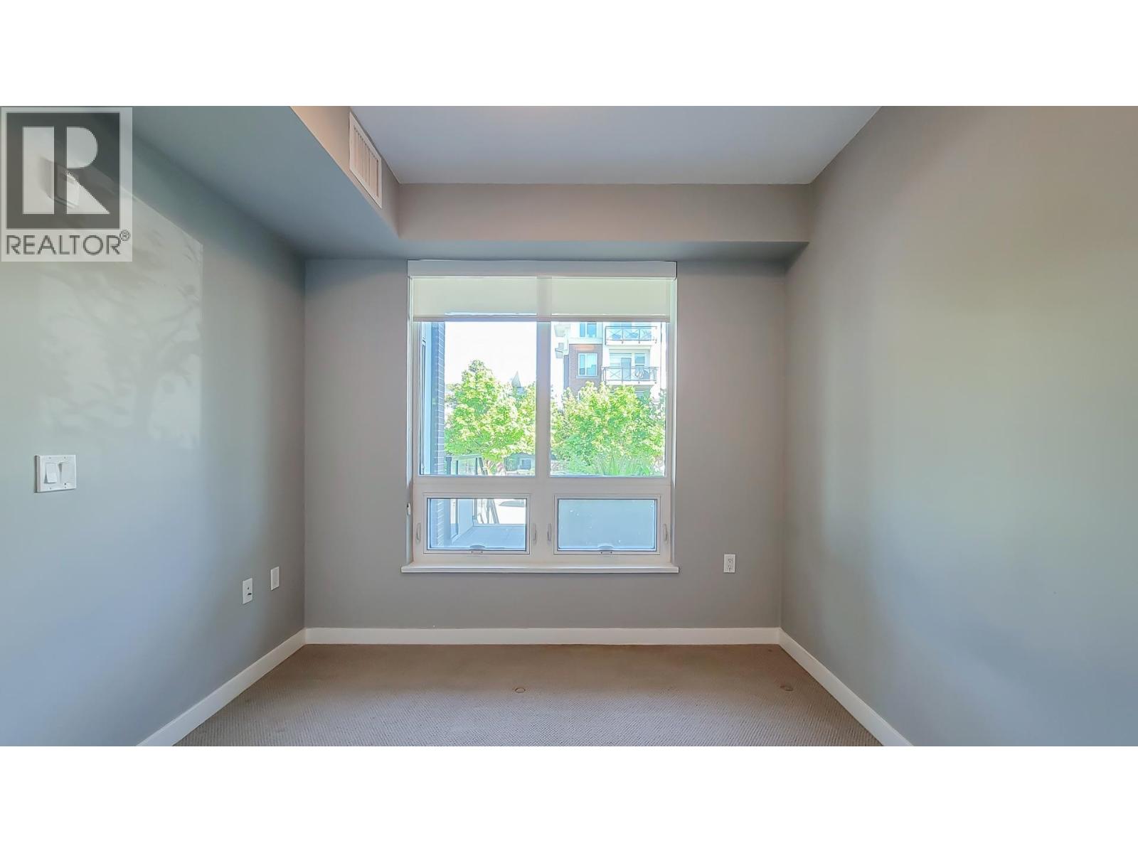 9333-9388 Tomicki Ave & Odlin Road Property Photo 13