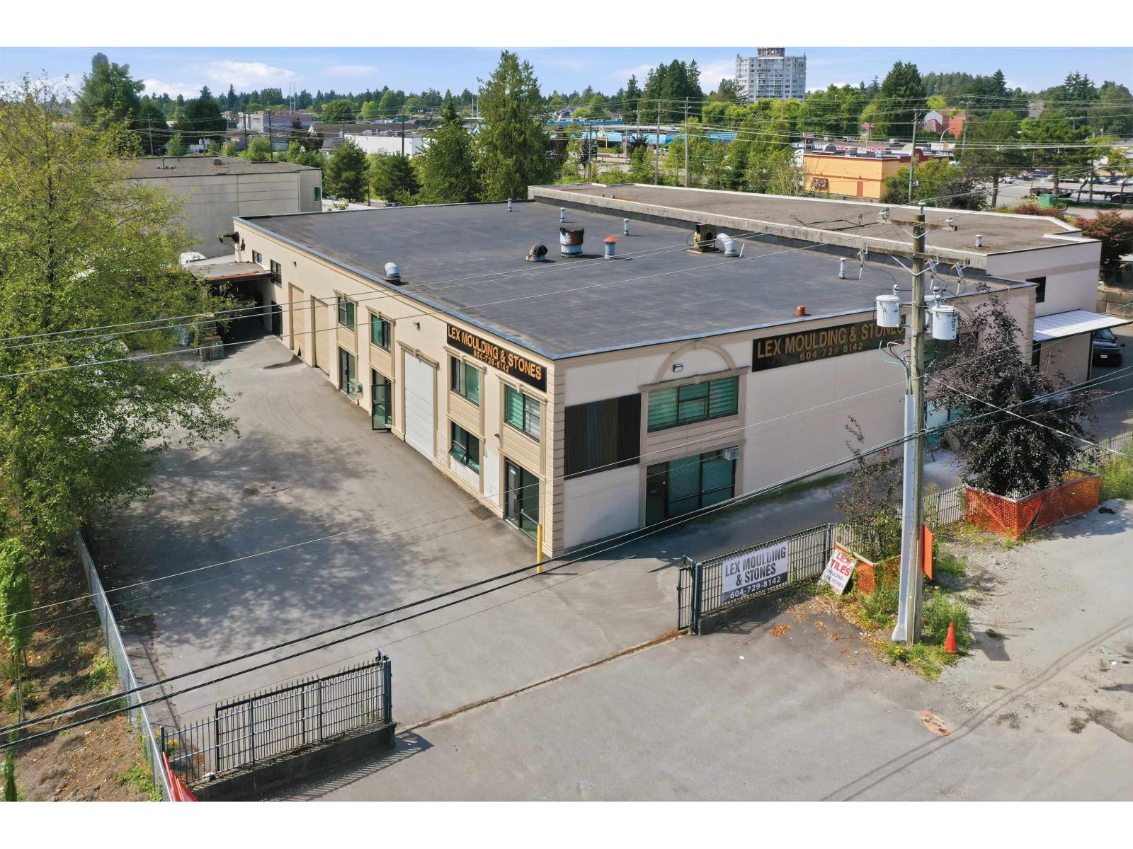 12050 90 Avenue Property Photo 3