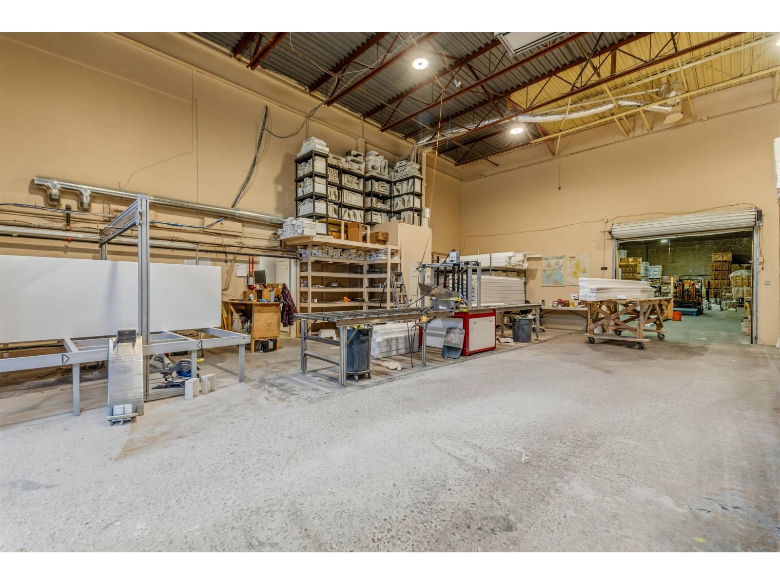 12050 90 Avenue Property Photo 10