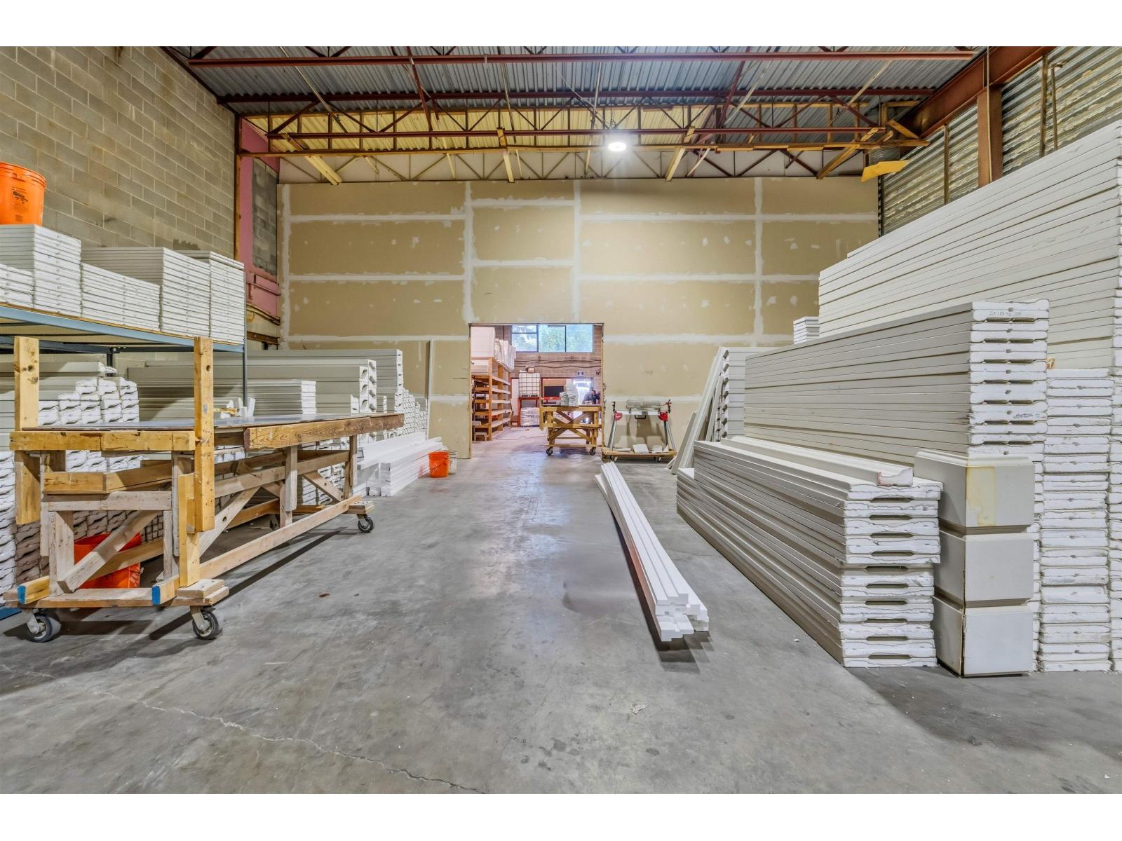 12050 90 Avenue Property Photo 13