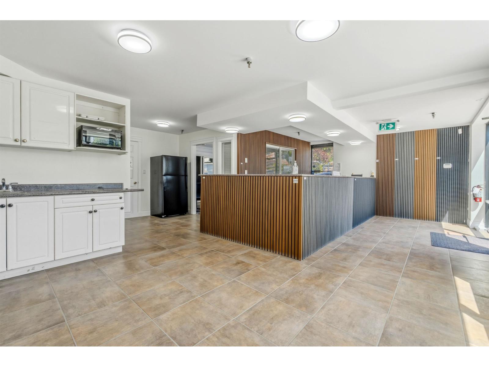 12050 90 Avenue Property Photo 16