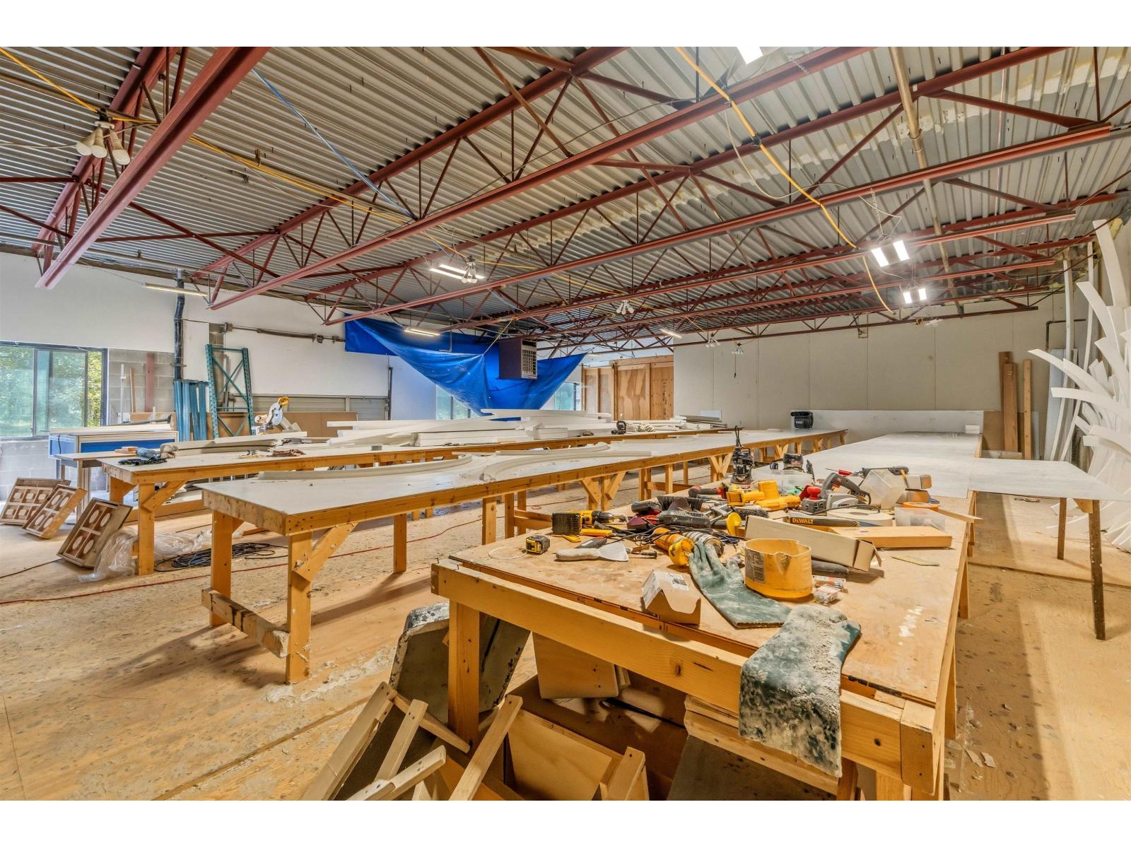 12050 90 Avenue Property Photo 21