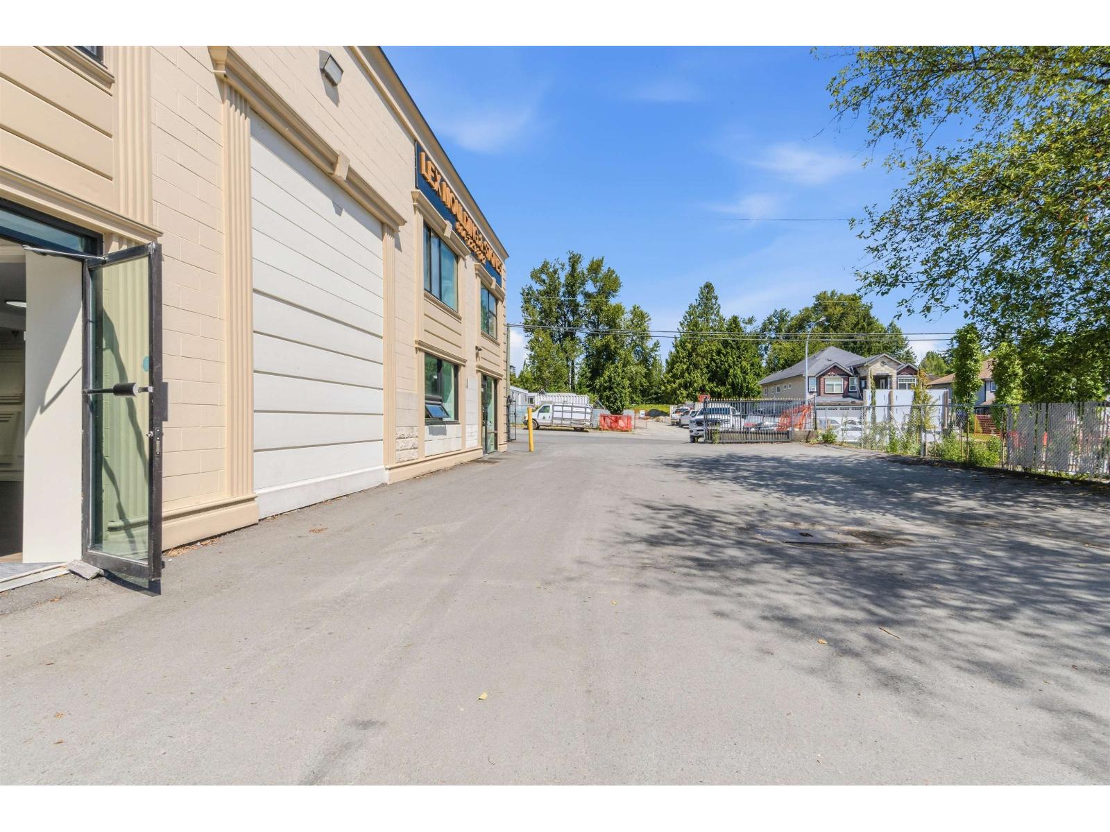 12050 90 Avenue Property Photo 31