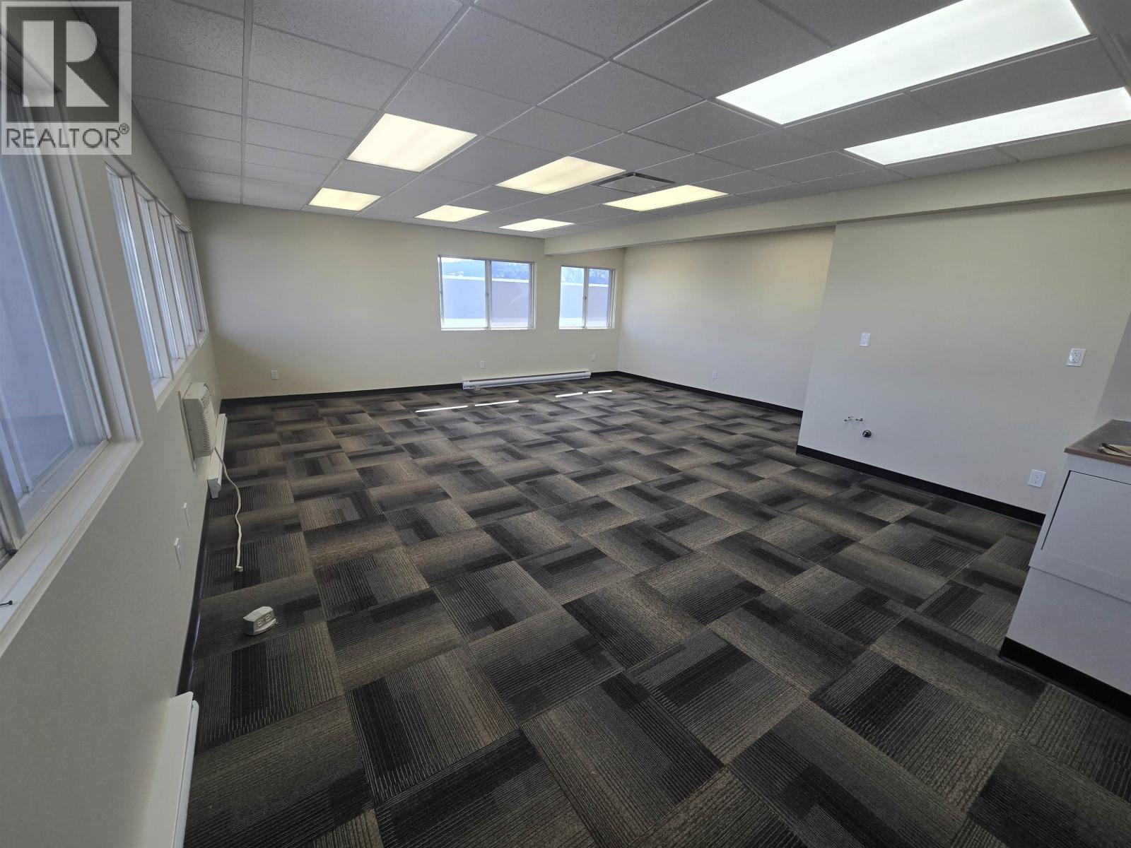 202 1837 S Ogilvie Street Property Photo 8
