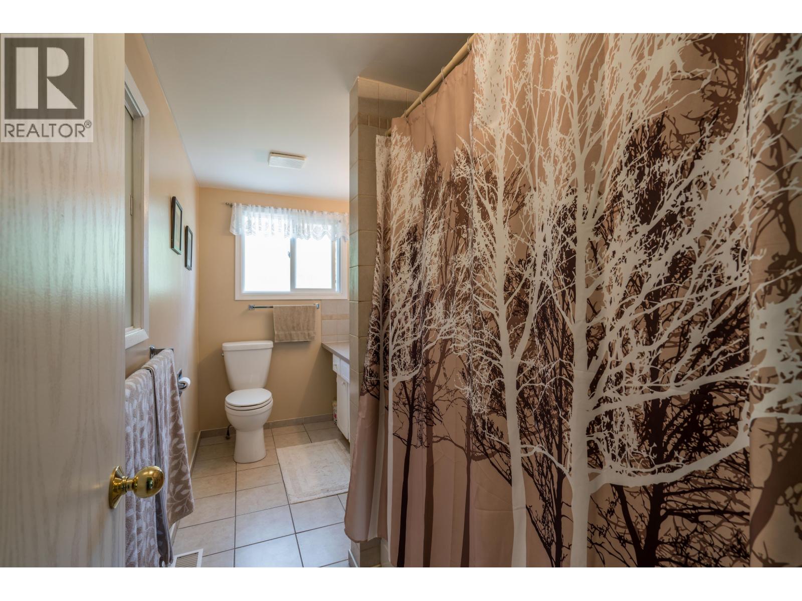 2923 Ferry Avenue Property Photo 29