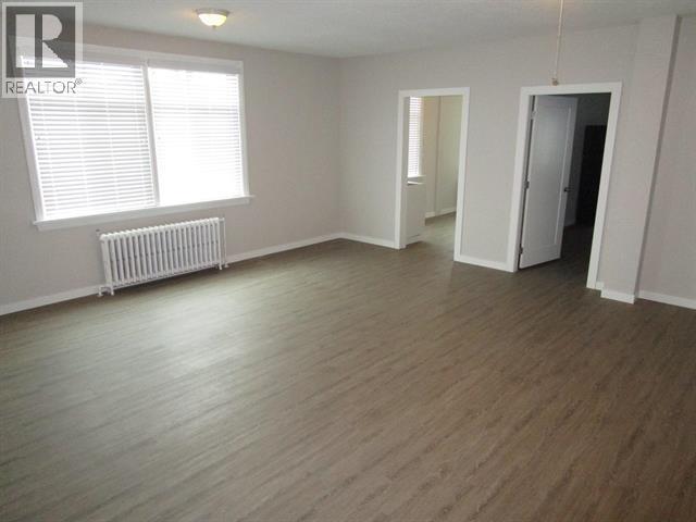 1205 3rd Avenue Property Photo 3