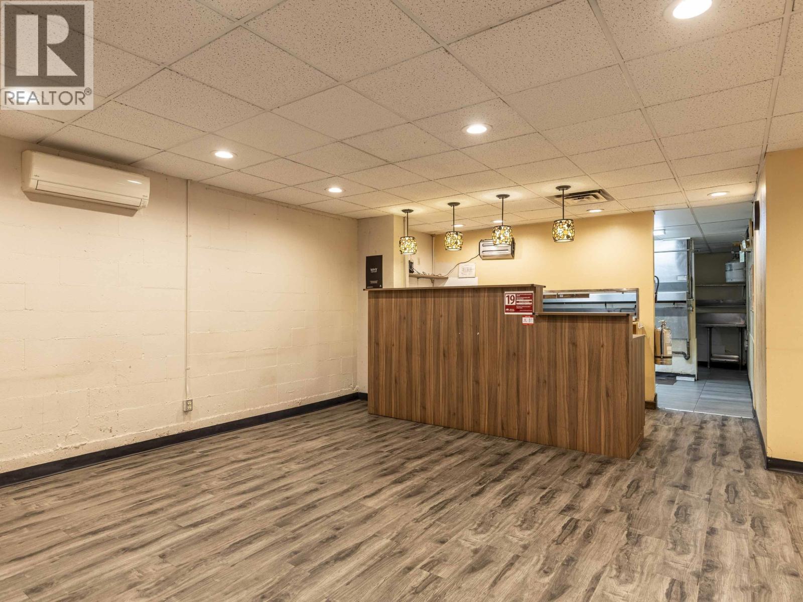518 Hornby Street Property Photo 10