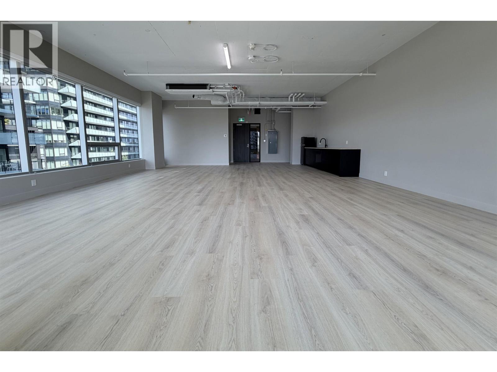540 5599 NO. 3 ROAD Property Photo 1
