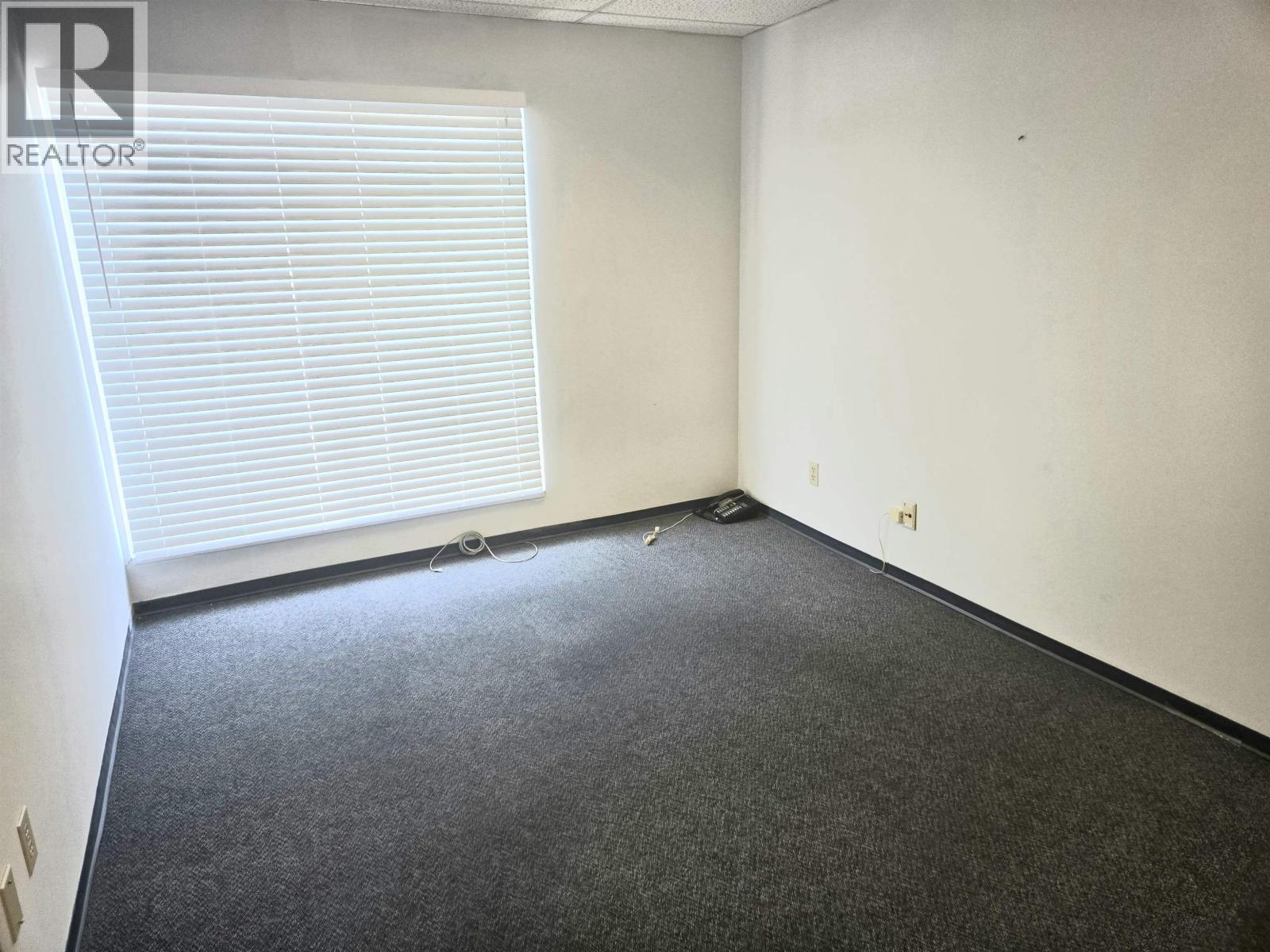 212 2922 Glen Drive Property Photo 13
