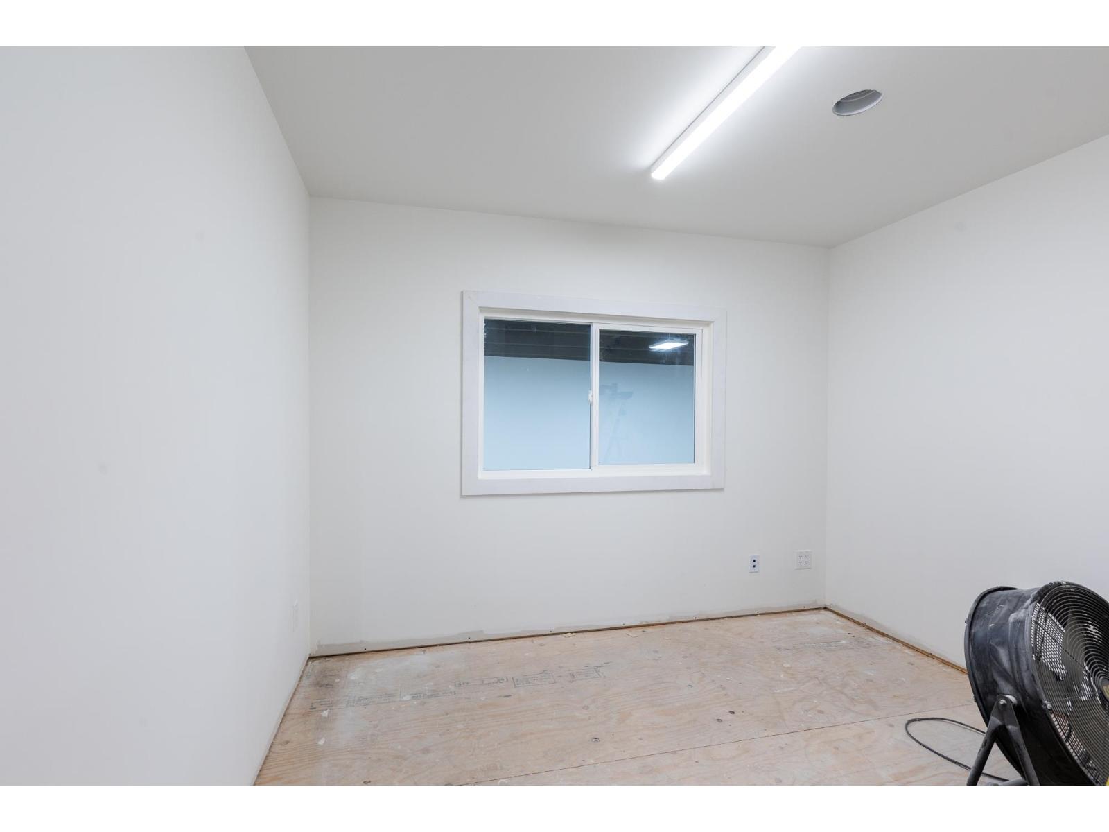 45920 Rowat Avenue Property Photo 27
