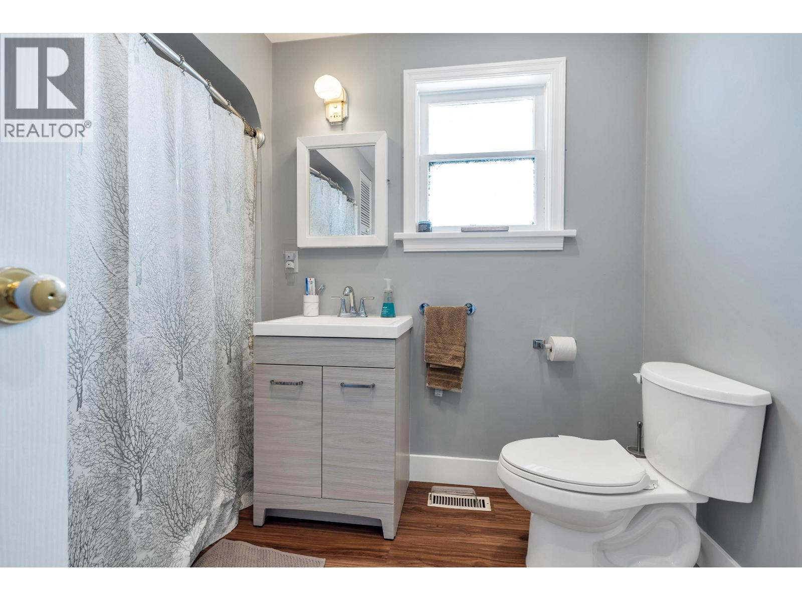 1781 Pitt River Road Property Photo 20