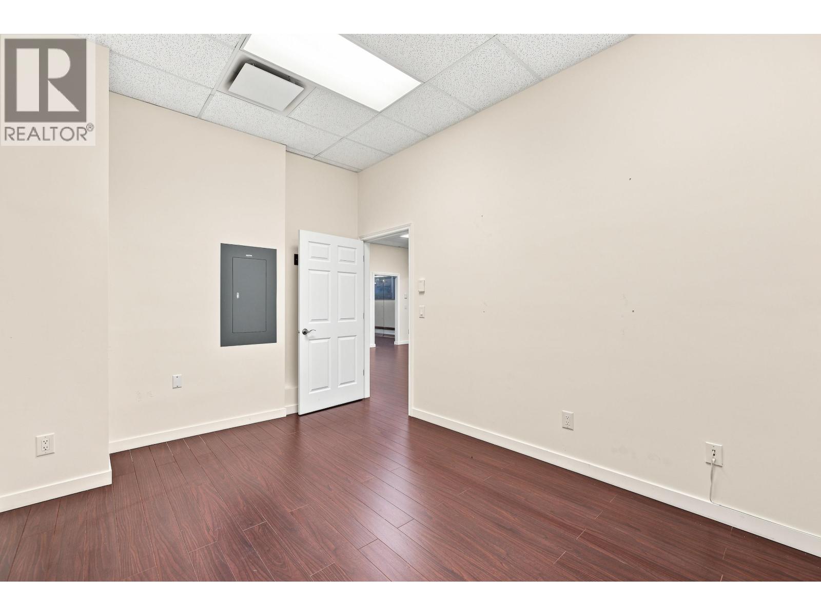 3030 4000 No. 3 Road Property Photo 26