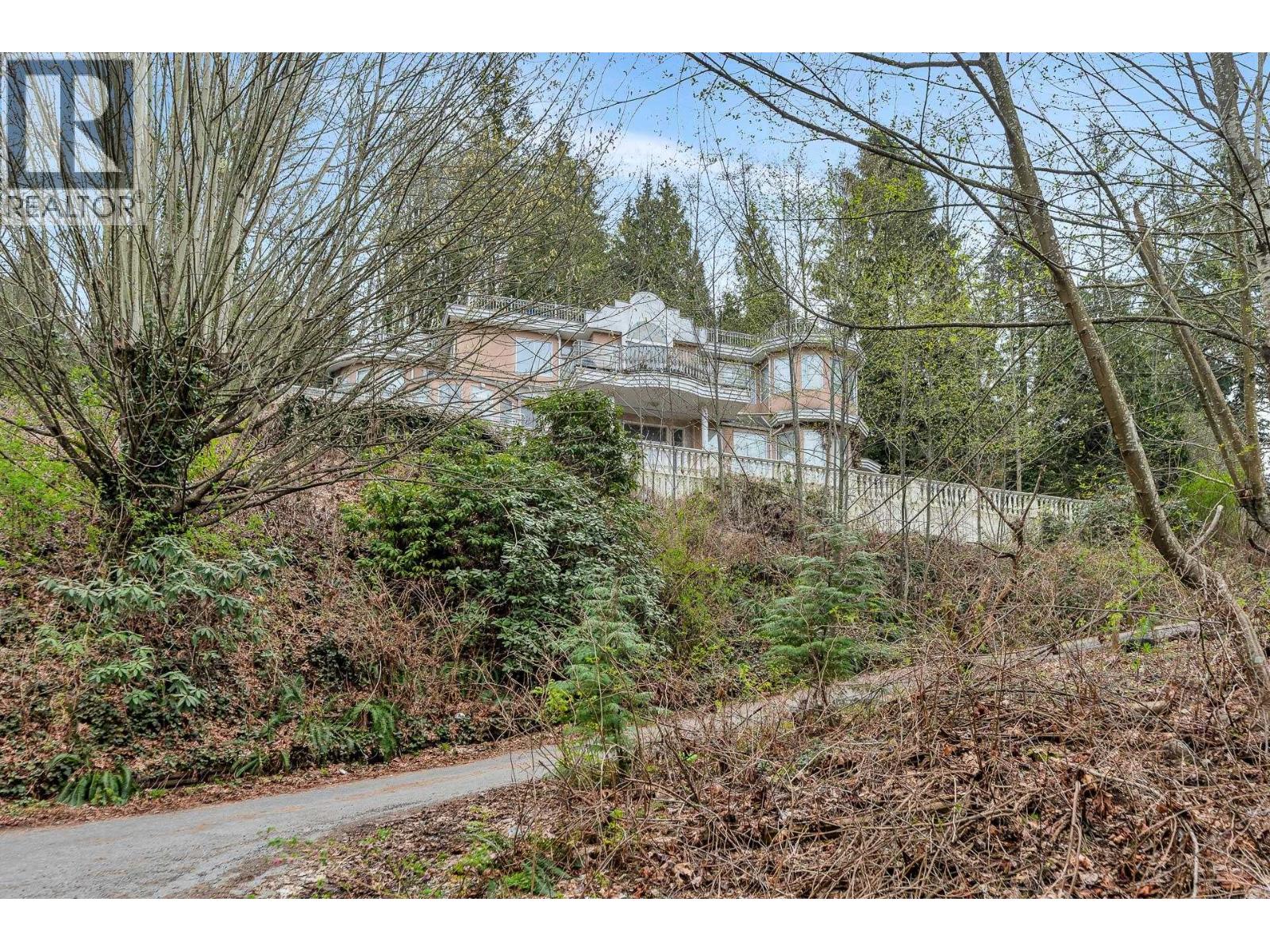 7235 & 7356 Bayview & Braeside Drive Property Photo 34