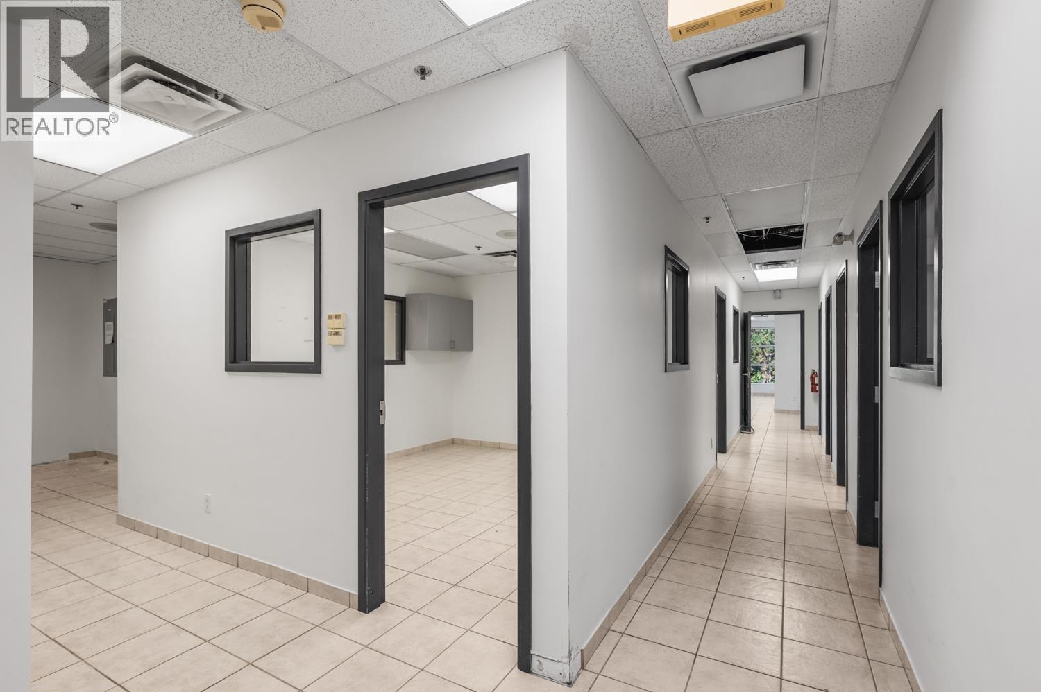 14 3871 North Fraser Way Property Photo 8