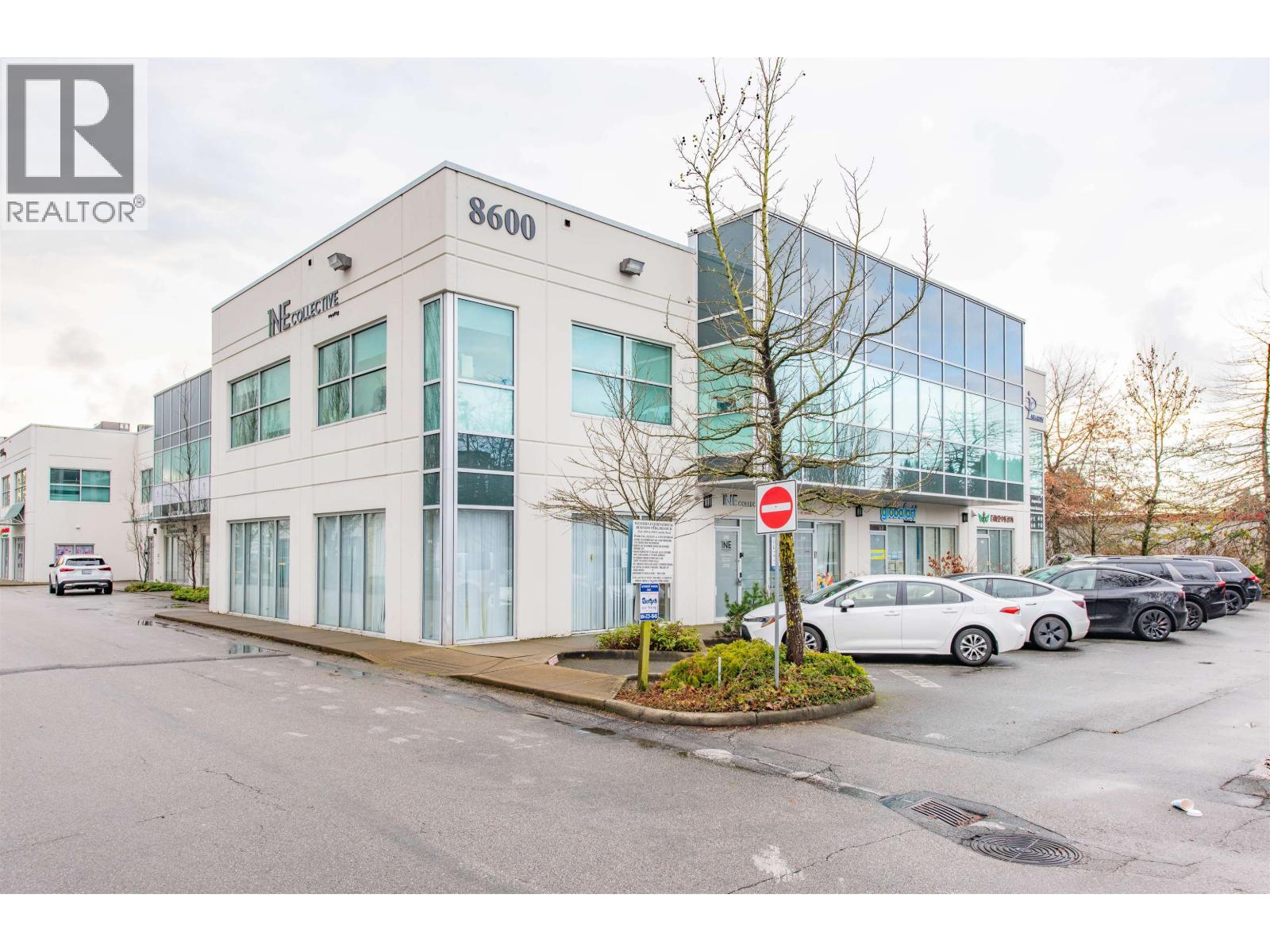 150 8600 Cambie Road Property Photo 2