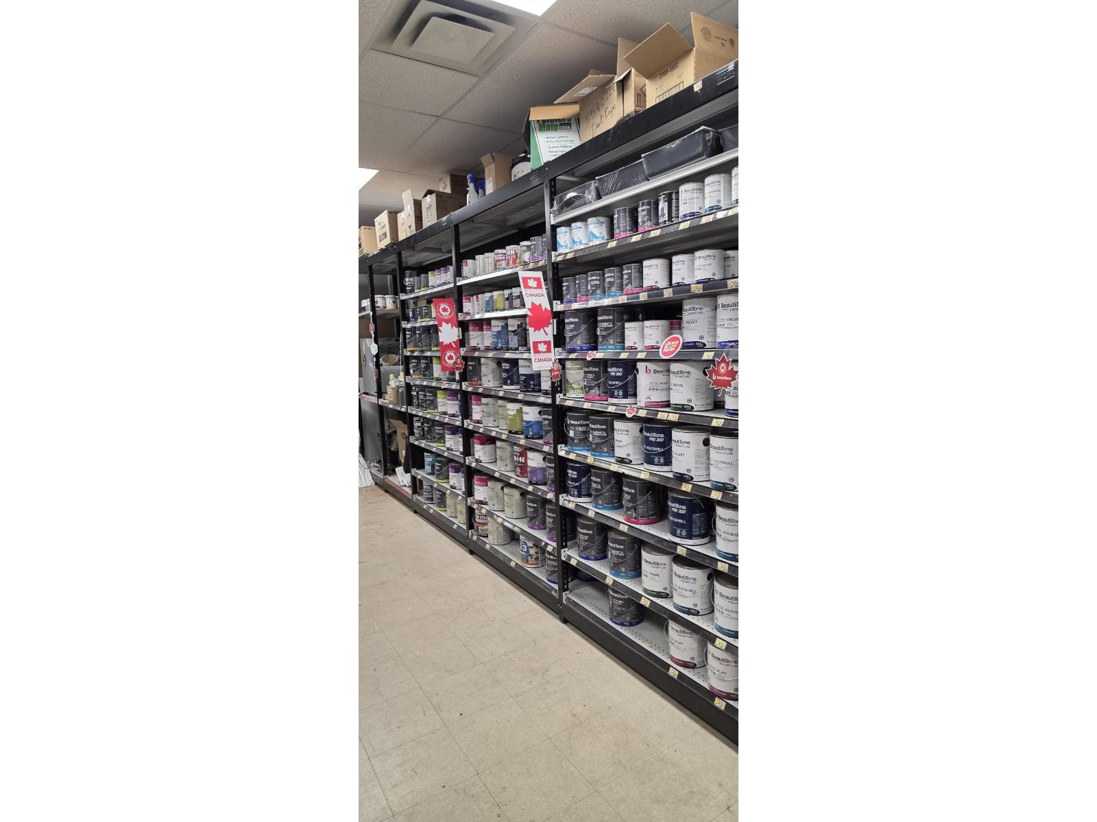1720 Confidential Property Photo 3