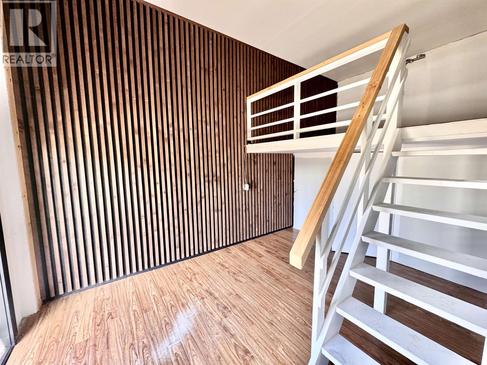 626 Shaw Road Property Photo 5