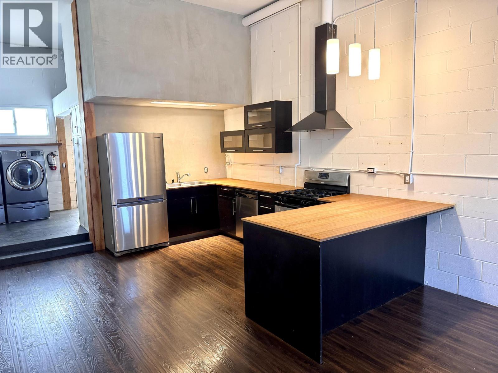 626 Shaw Road Property Photo 11