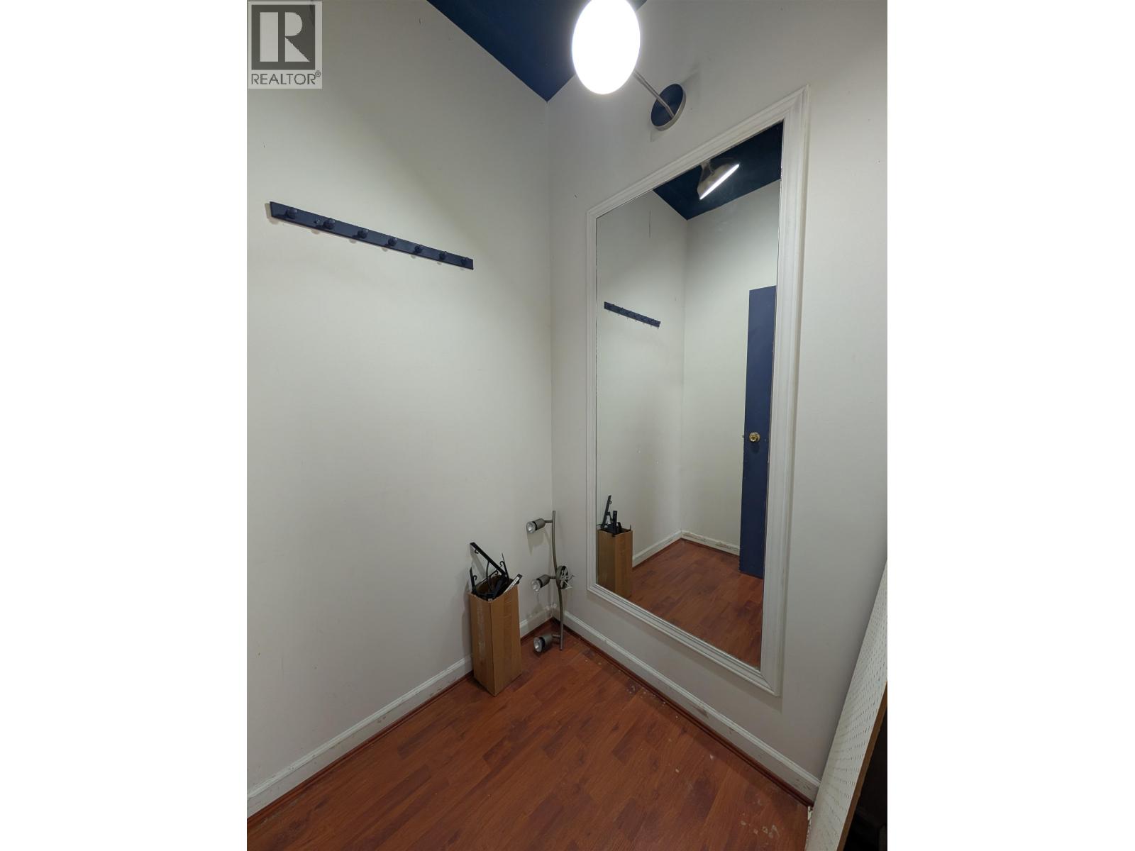 1305 4380 No. 3 Road Property Photo 6