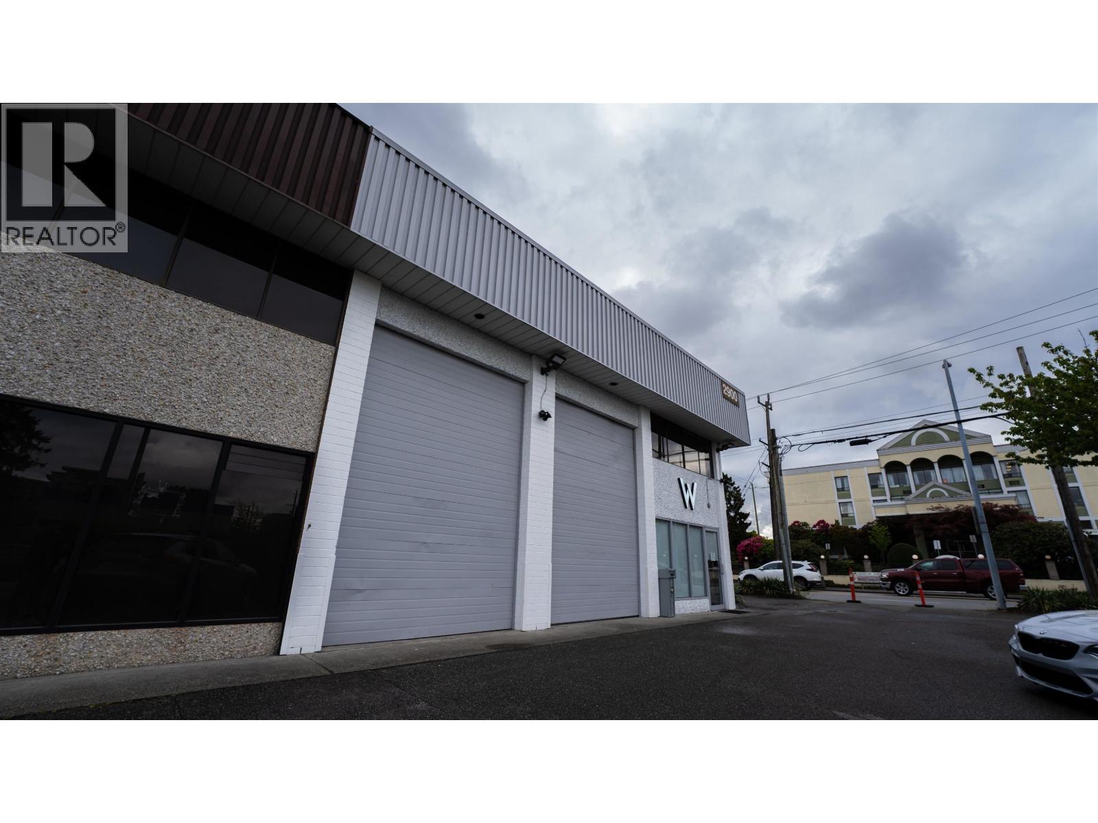 2900 Smith Street #1,2,3 Property Photo 2