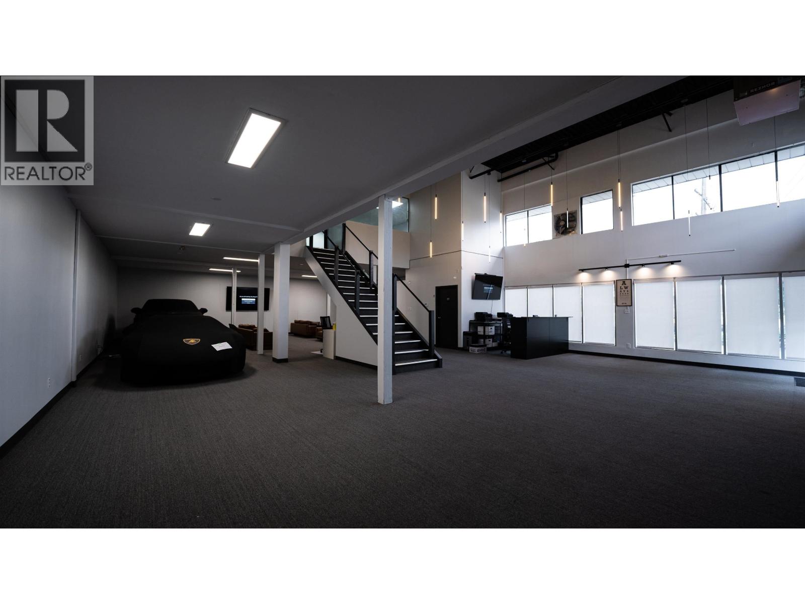 2900 Smith Street #1,2,3 Property Photo 8