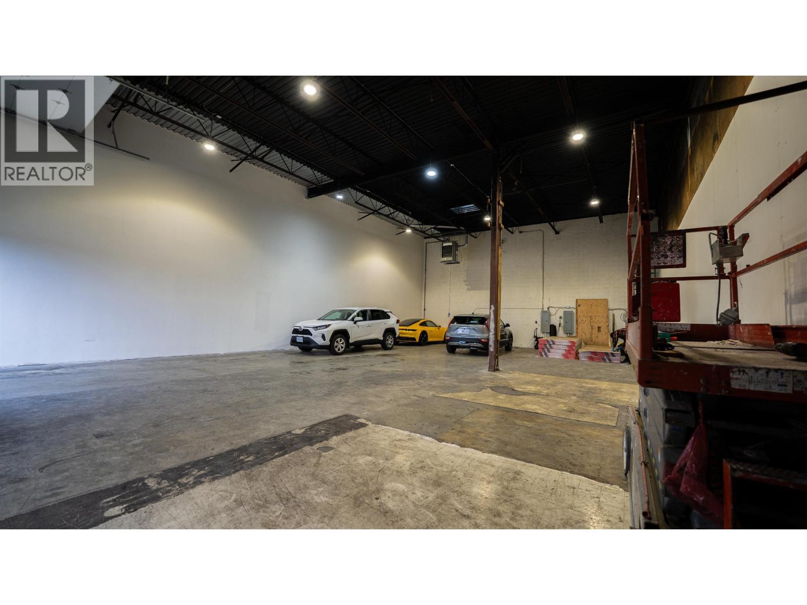 2900 Smith Street #1,2,3 Property Photo 18