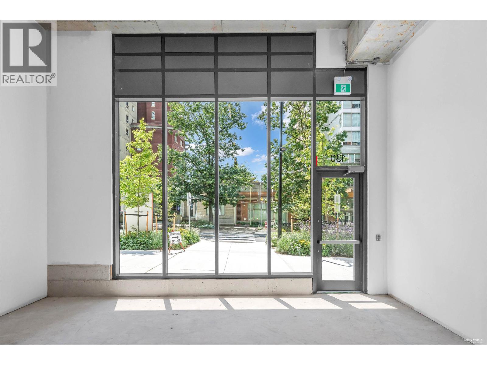 130 128 W 15th Street Property Photo 18