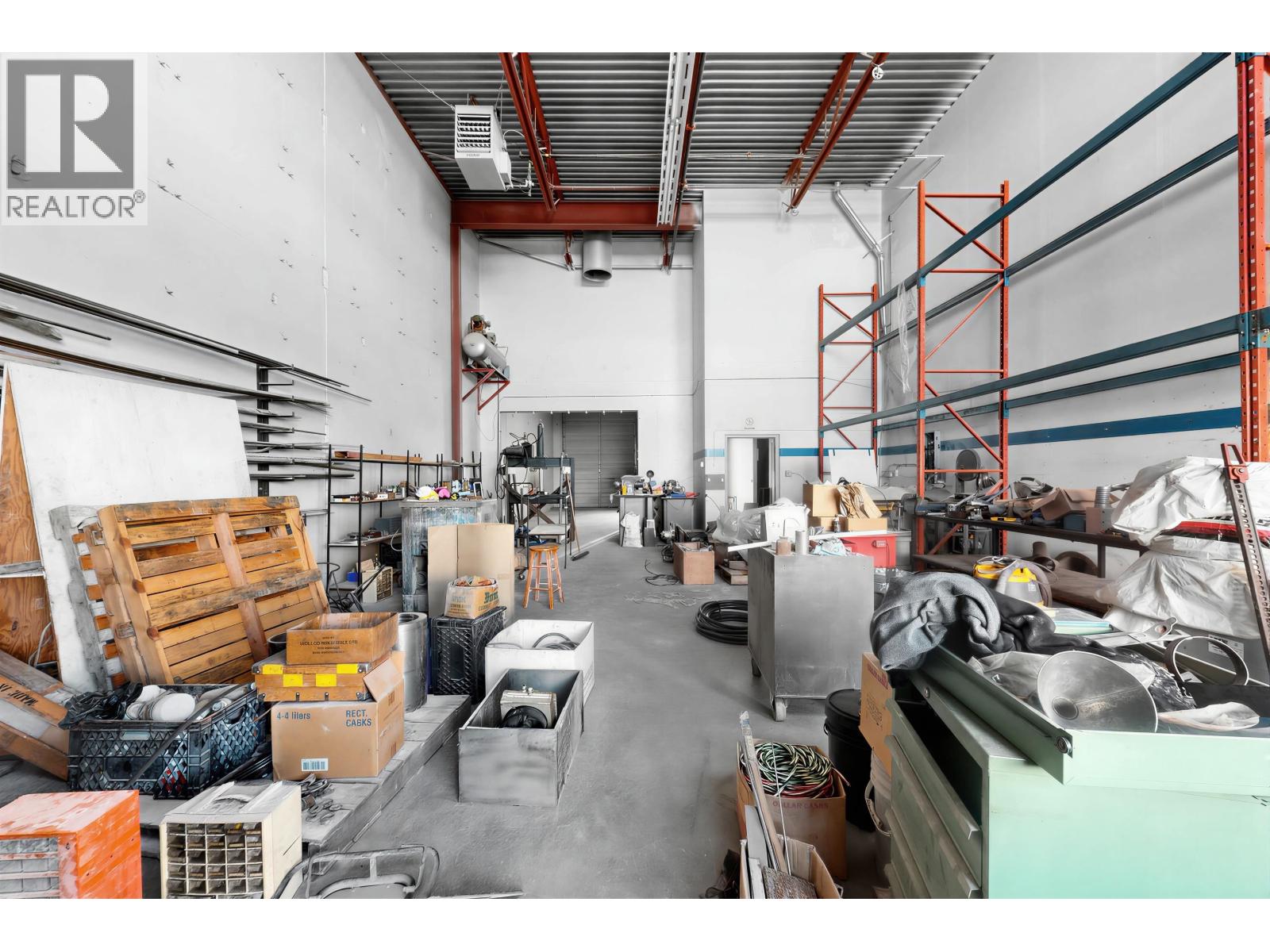 41 1833 Coast Meridian Road Property Photo 16