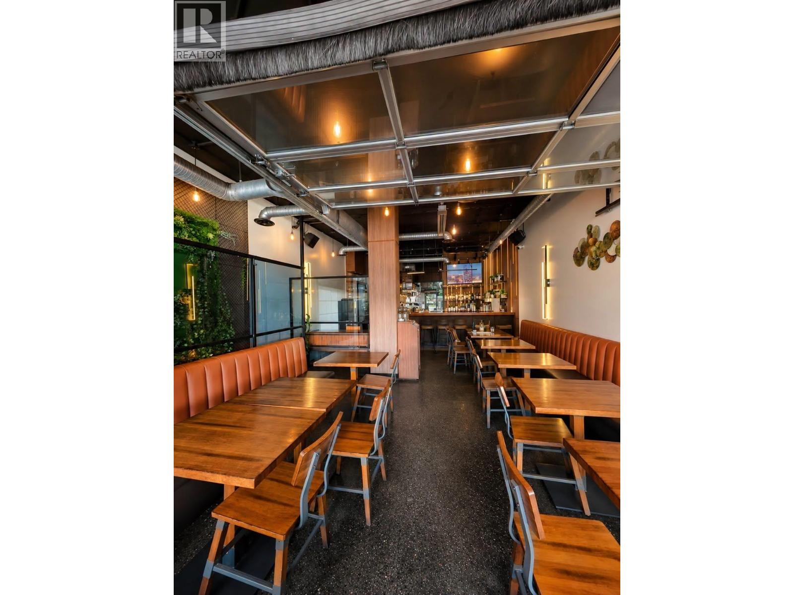 2270 Commercial Drive Property Photo 1