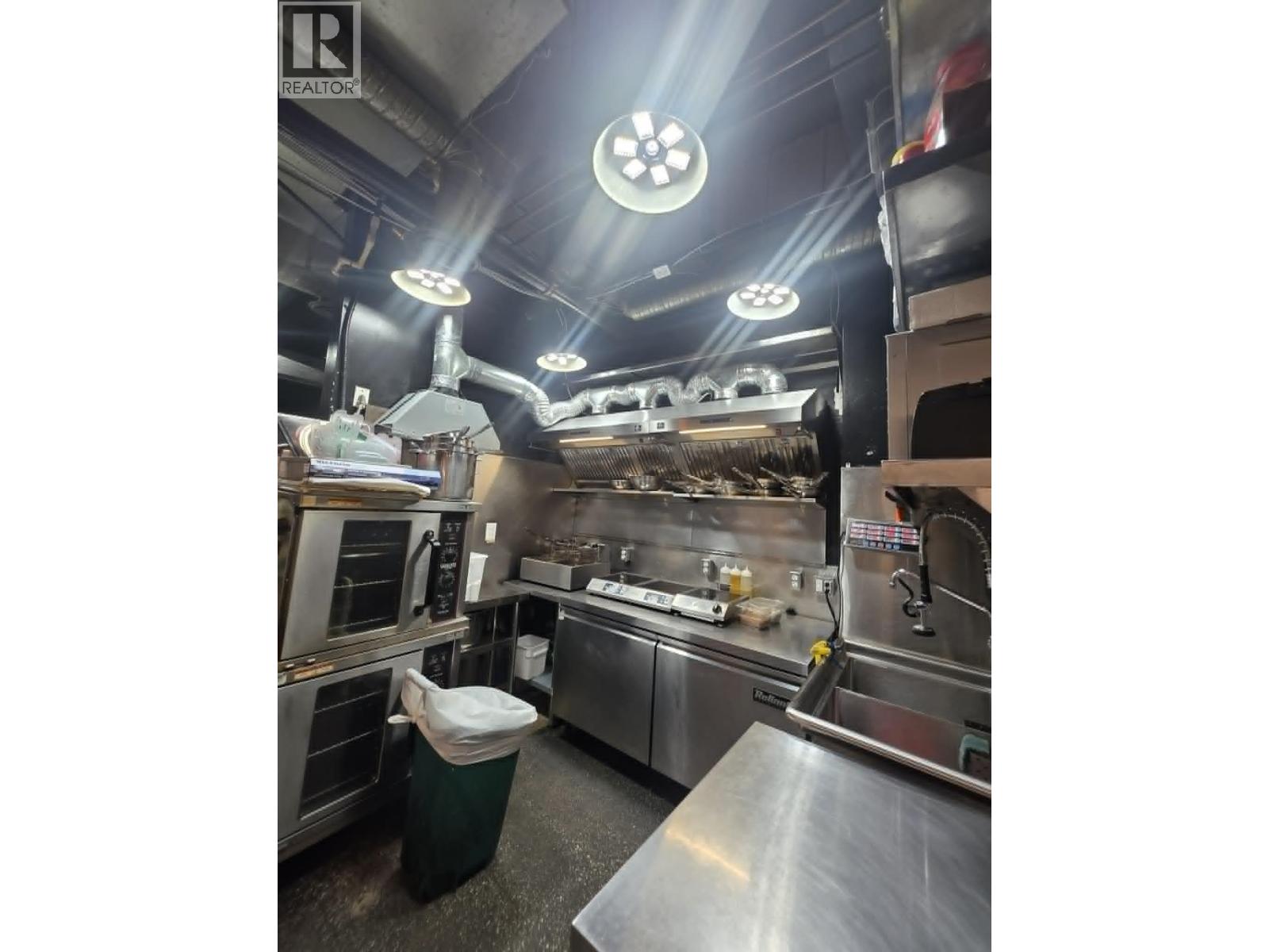 2270 Commercial Drive Property Photo 17