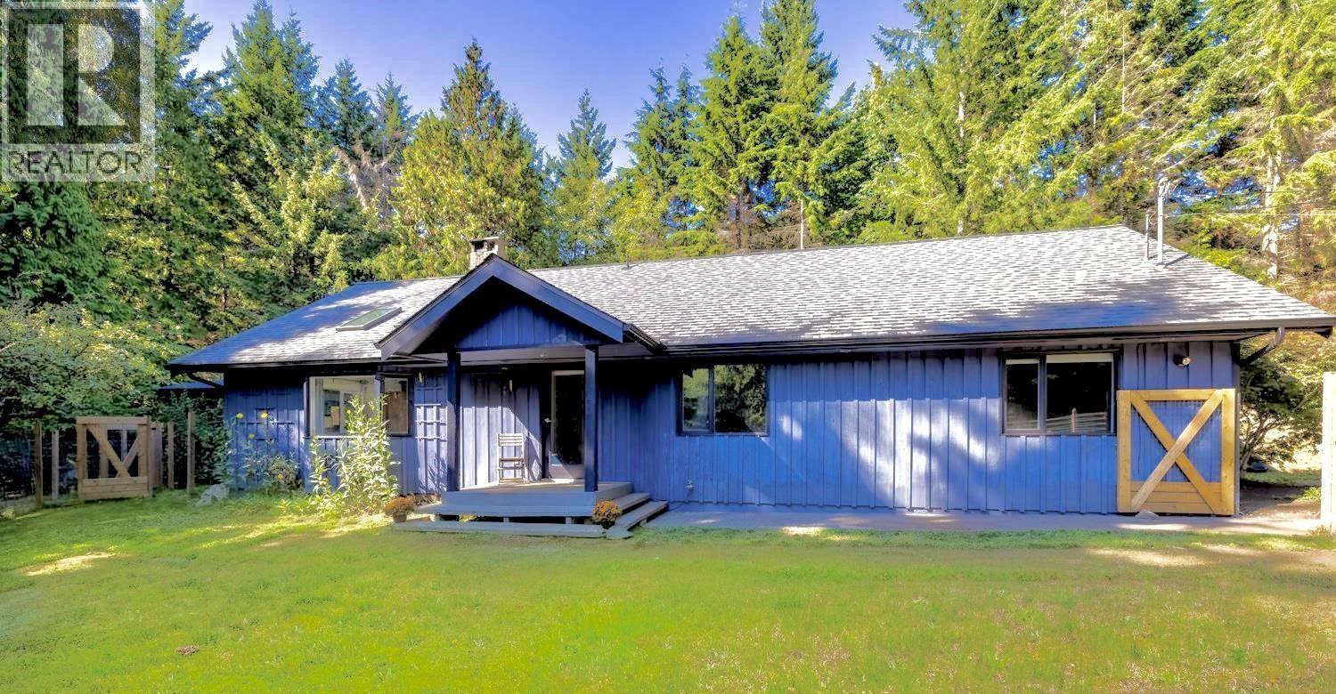 1302 Adams Road Property Photo 2