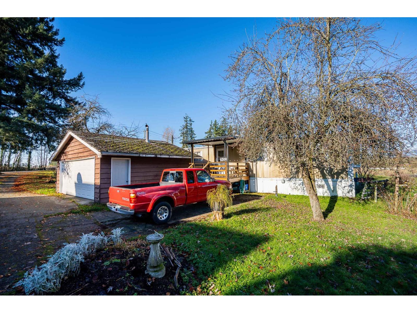 6290 272 Street Property Photo 6