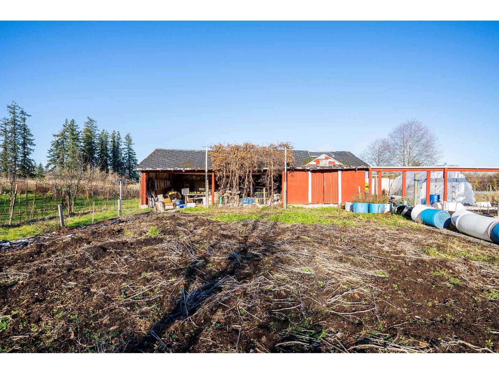 6290 272 Street Property Photo 8