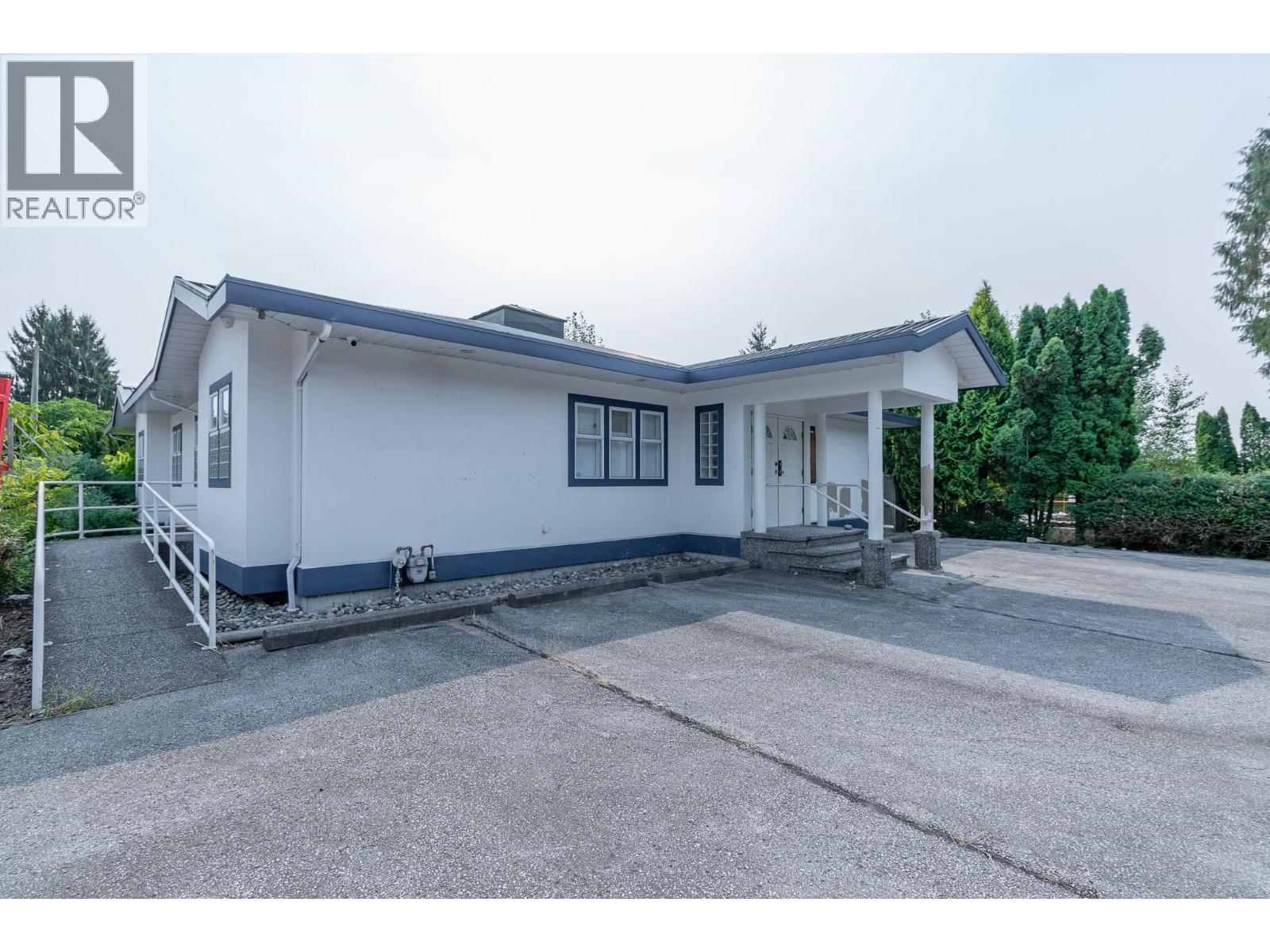 11664 223 Street Property Photo 3