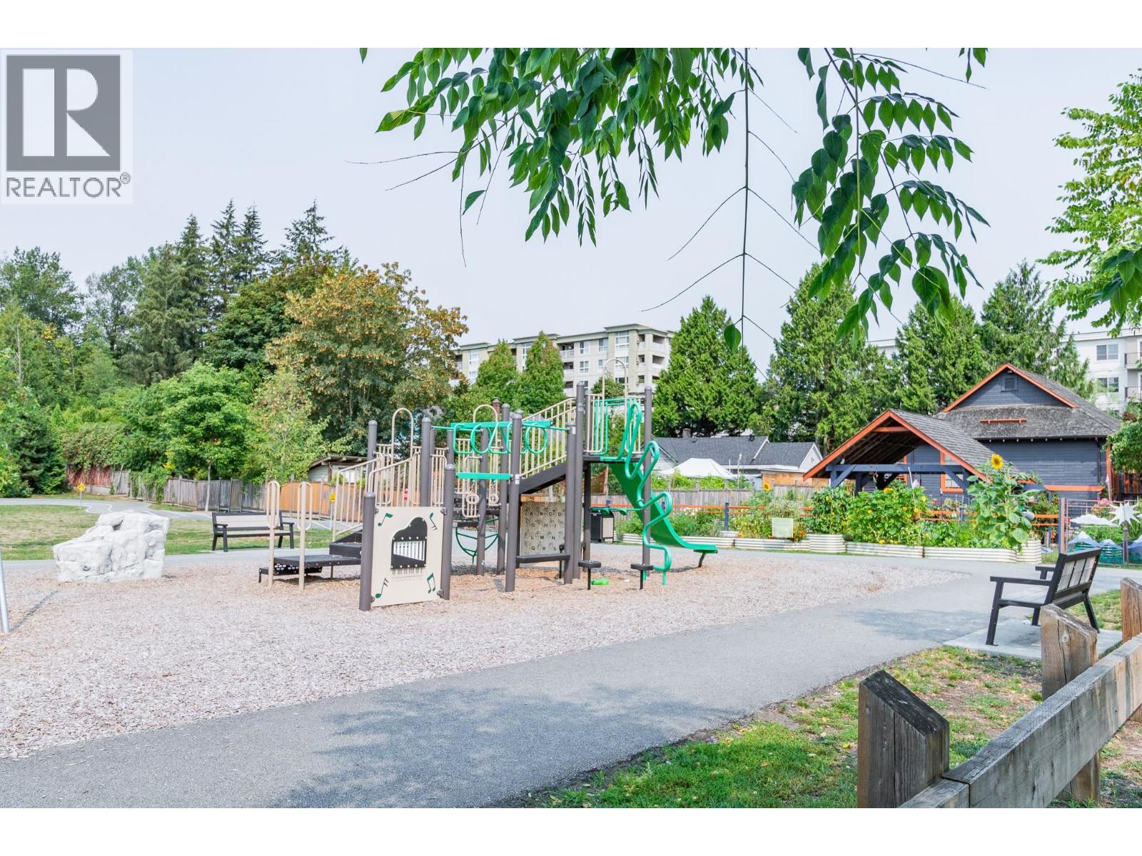 11664 223 Street Property Photo 7