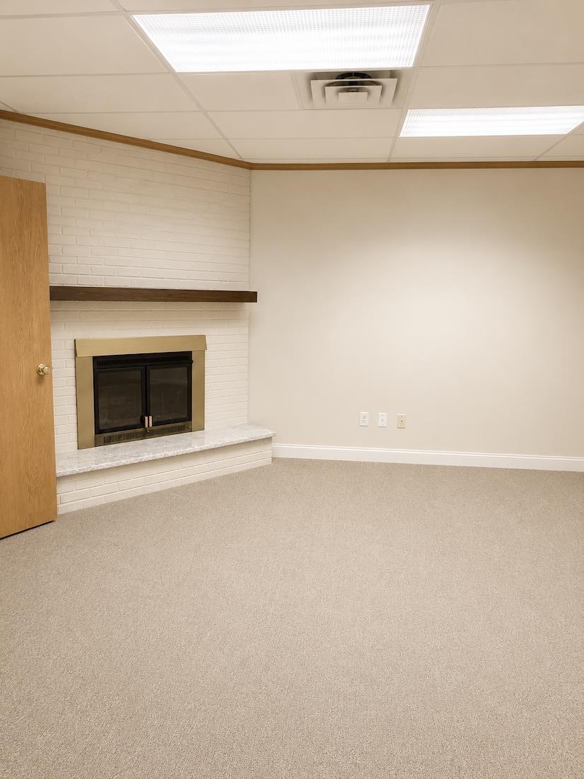 211 Park Street Property Photo 4