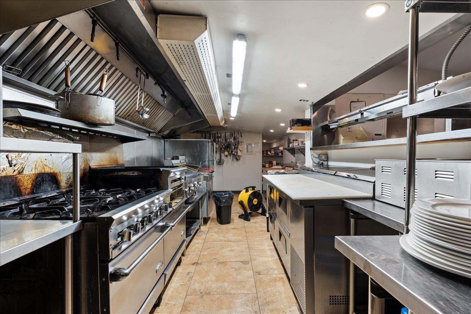 7205 Pioneer Avenue Property Photo 17