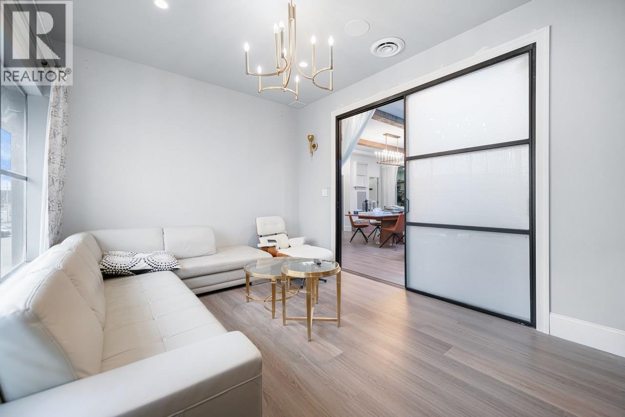 150 4631 Shell Road Property Photo 12