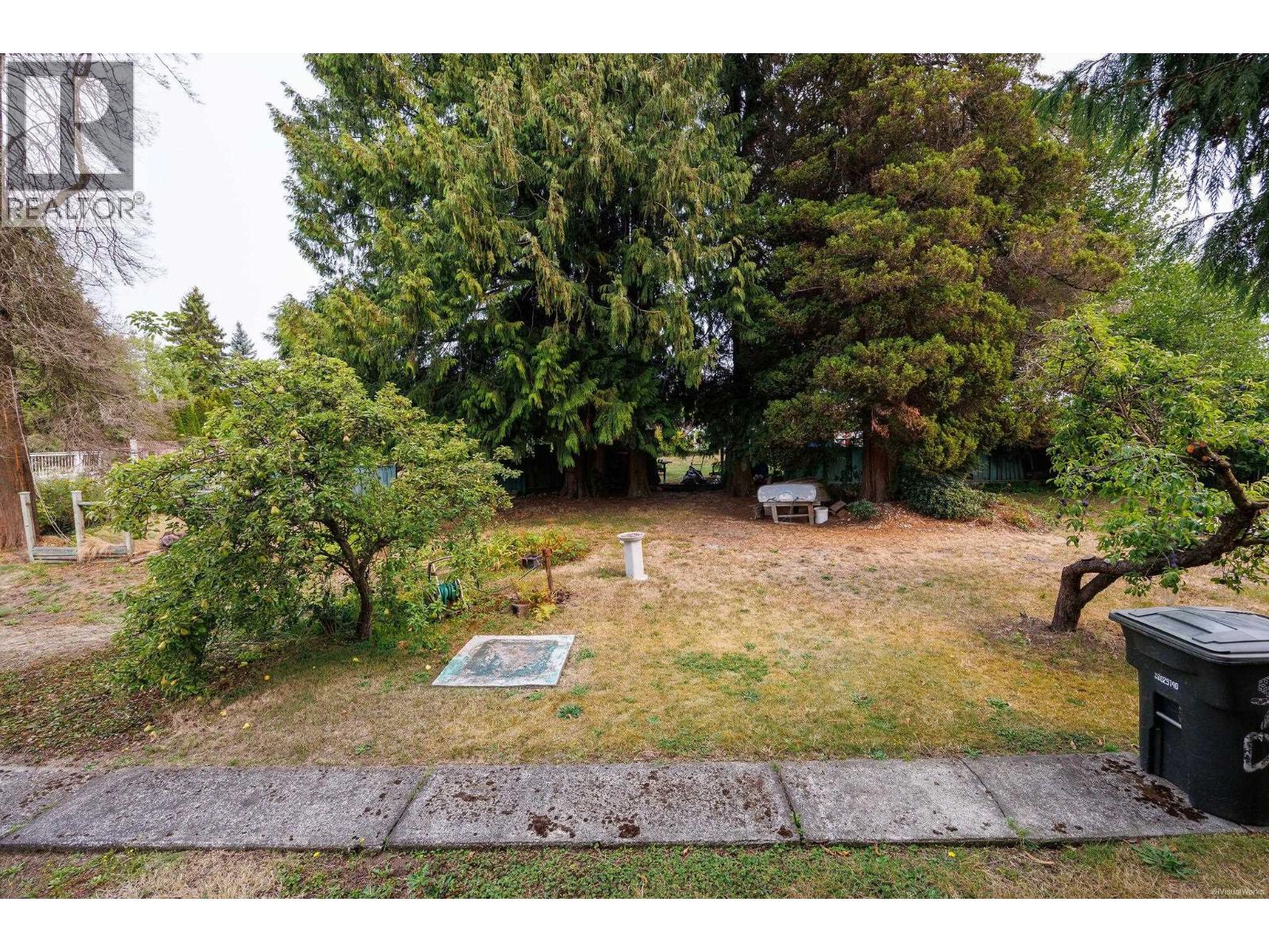 7289 Dow Avenue Property Photo 10