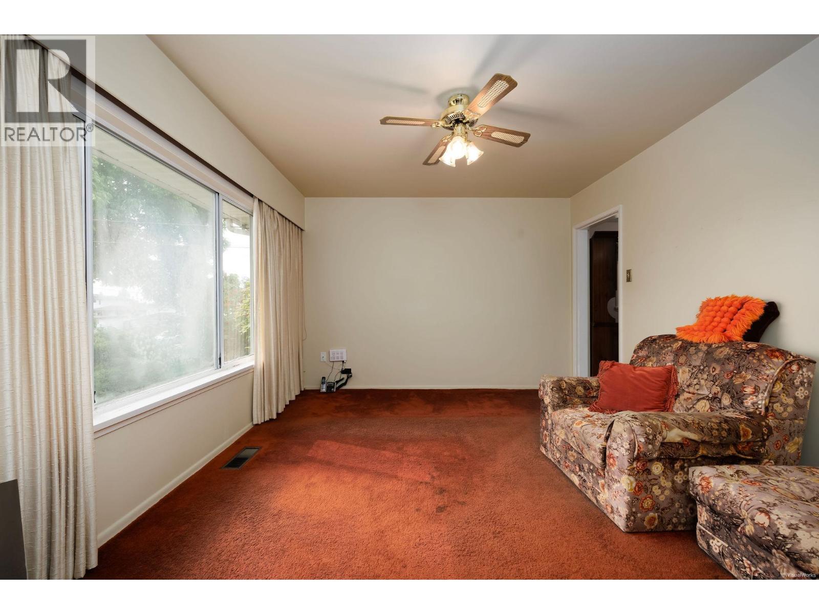 7289 Dow Avenue Property Photo 11