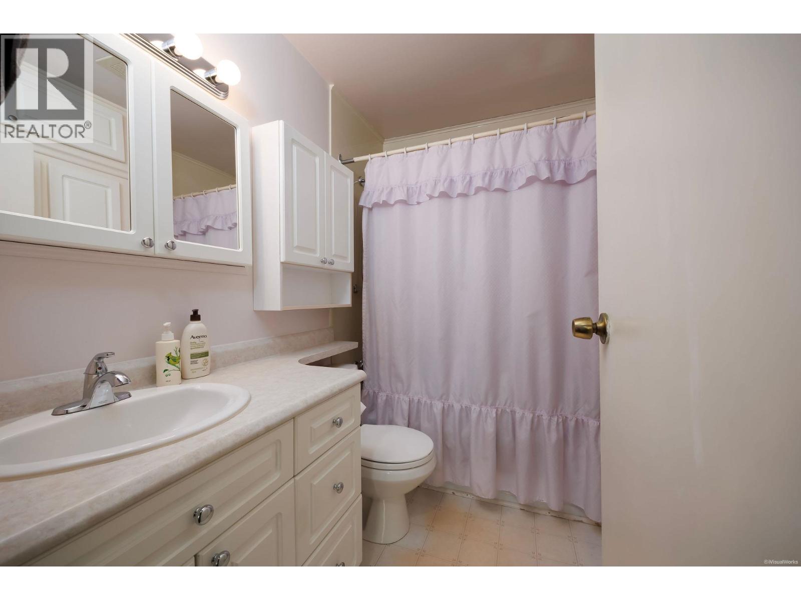 7289 Dow Avenue Property Photo 18
