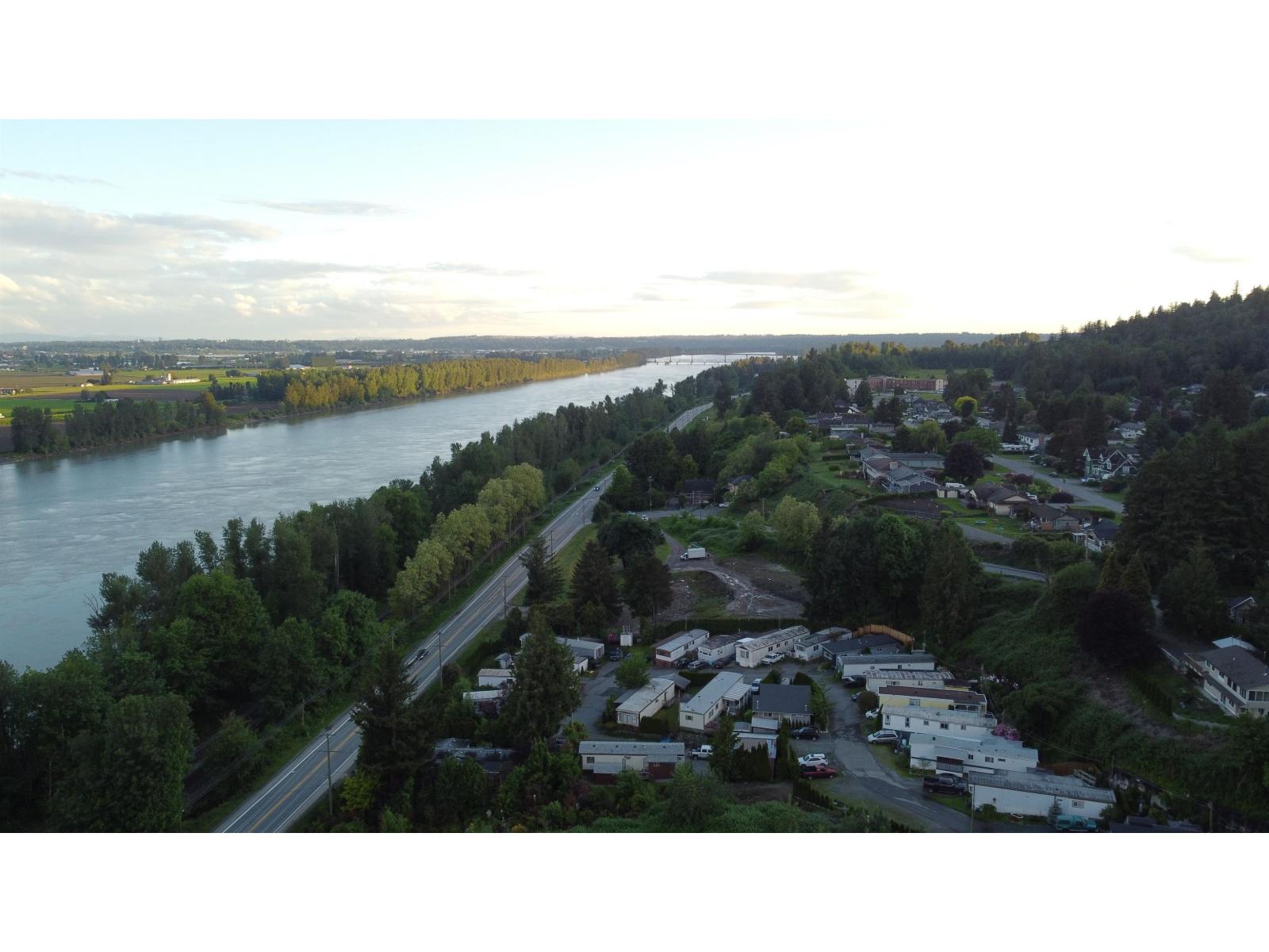 34491 Lougheed Highway Property Photo 25