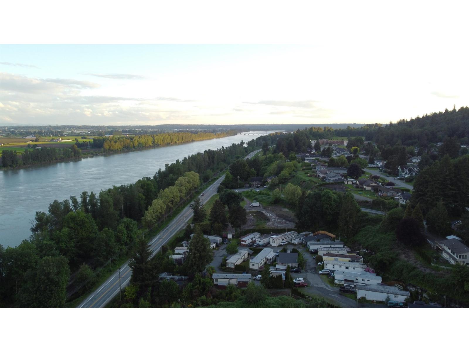 34491 Lougheed Highway Property Photo 26