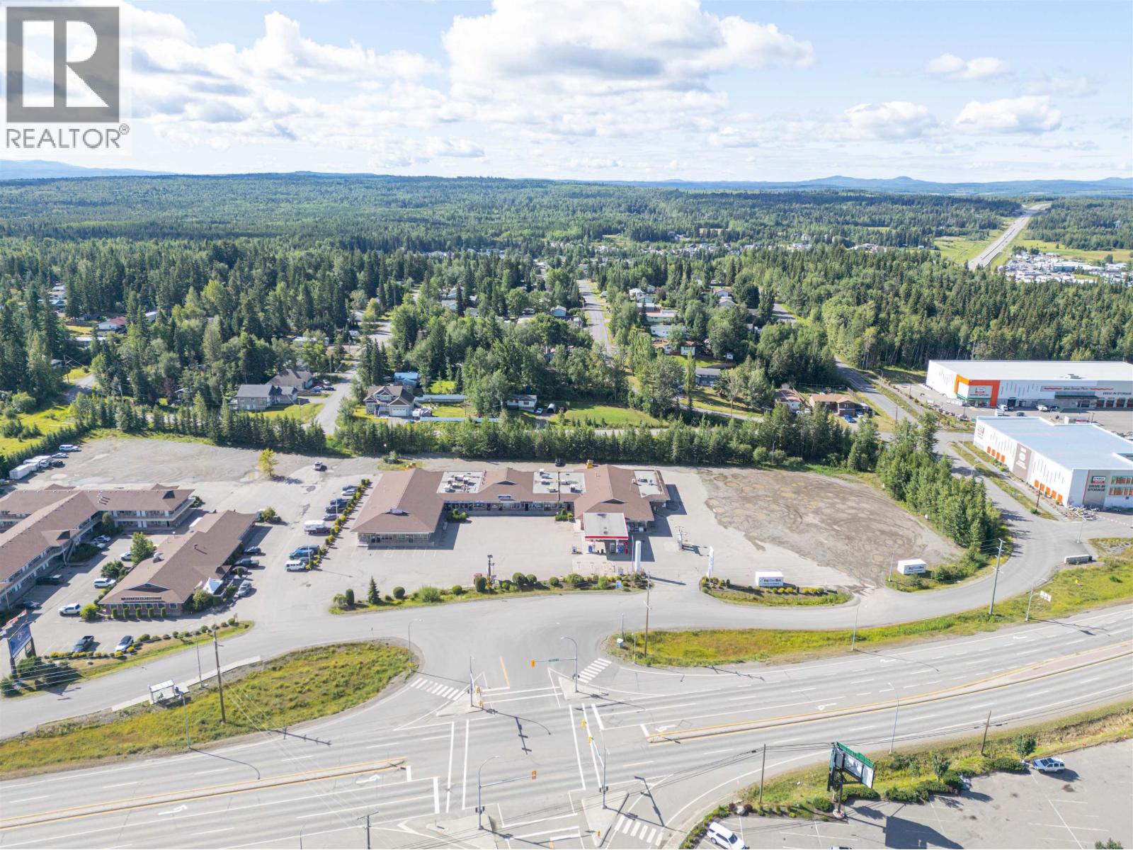 4488 16 Highway Property Photo 4