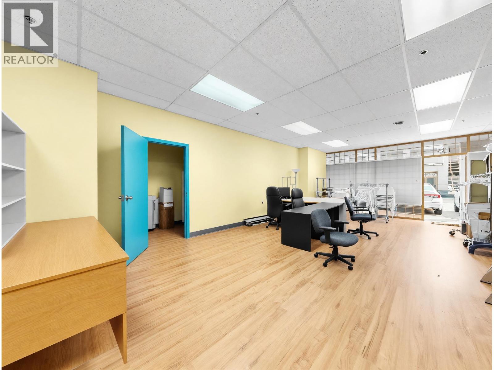 133 2633 Viking Way Property Photo 11