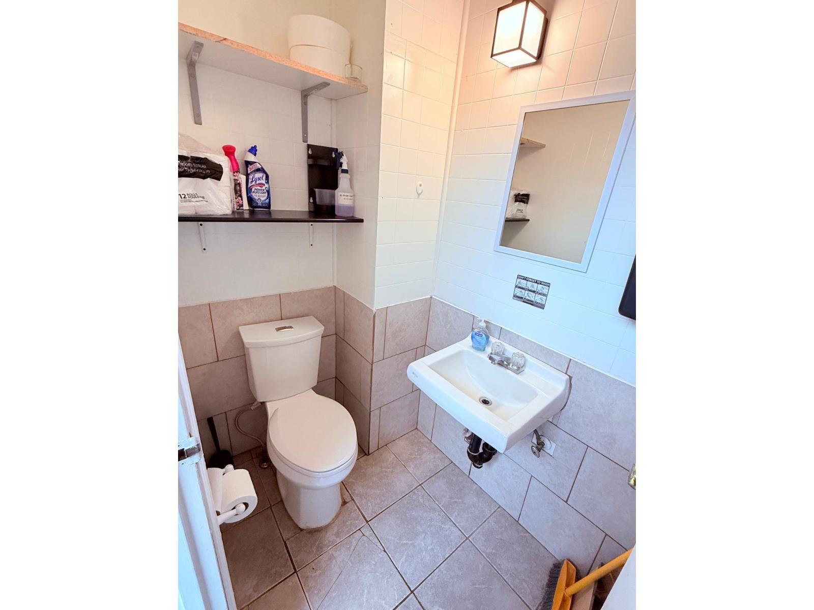 15527 Marine Drive Property Photo 7