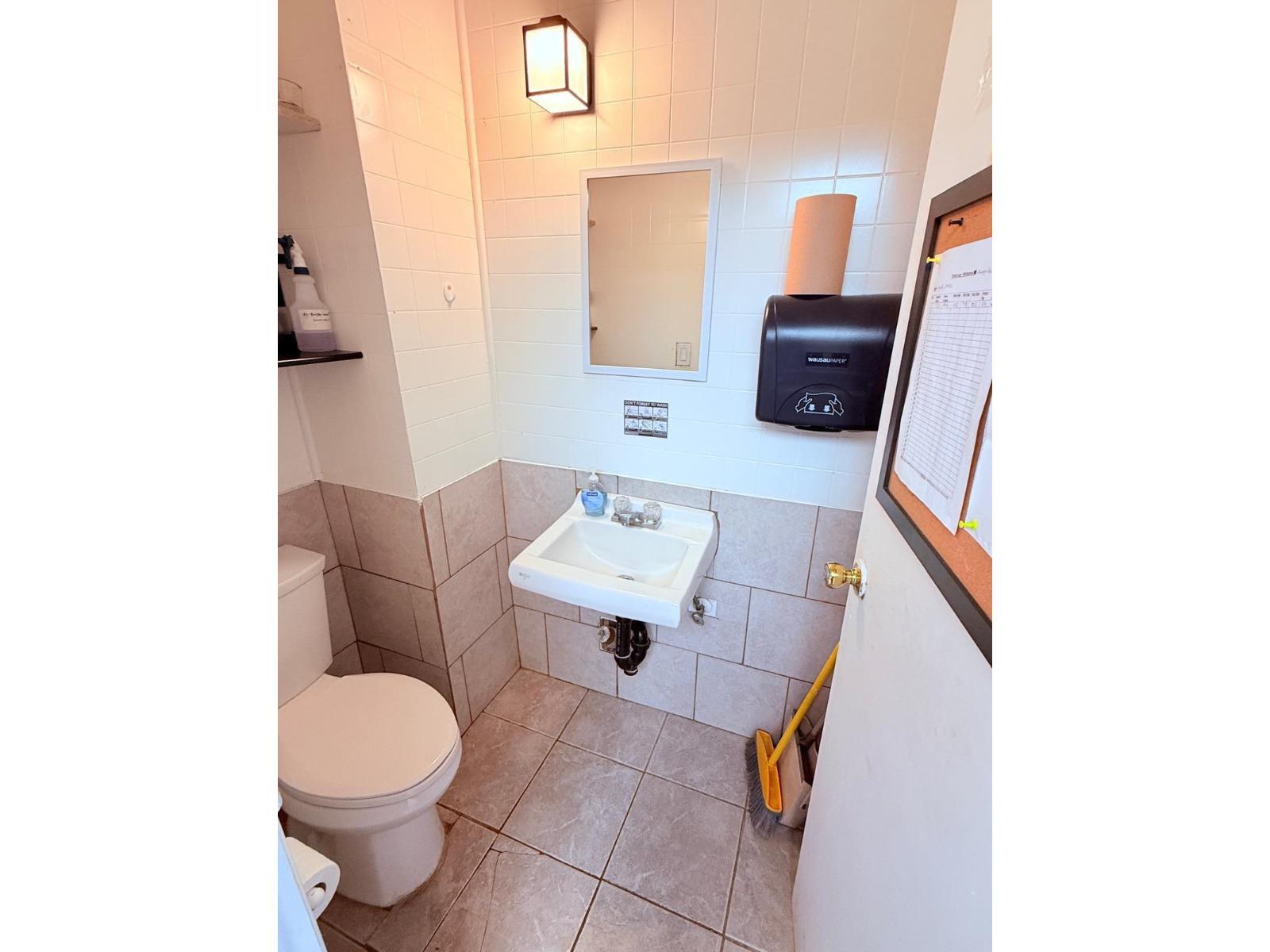 15527 Marine Drive Property Photo 8