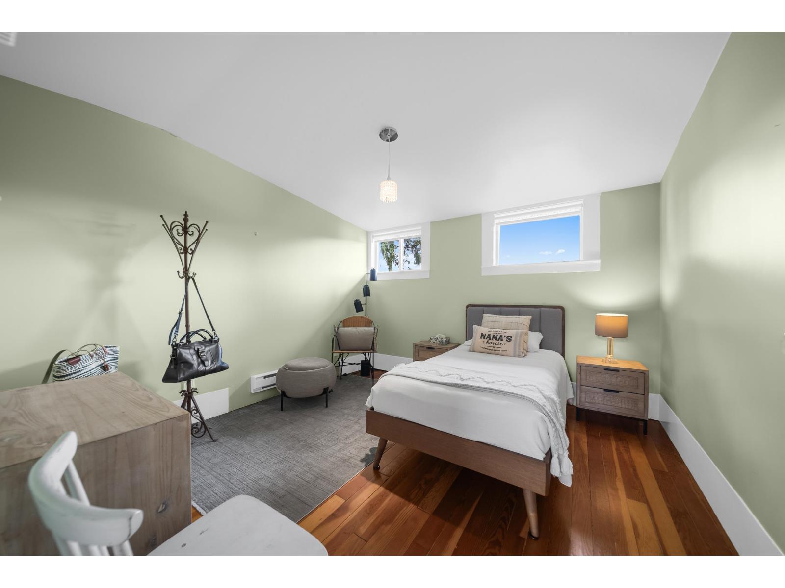 511 176 Street Property Photo 25